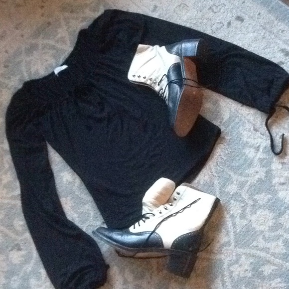 Planet Funk black knit  peasant top - Picture 3 of 5